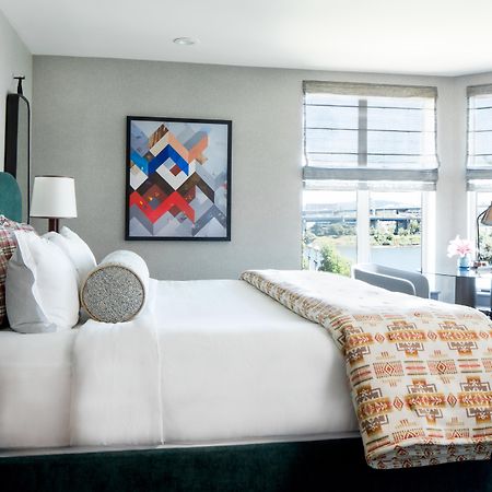 Kimpton Riverplace Hotel By Ihg Portland Dış mekan fotoğraf